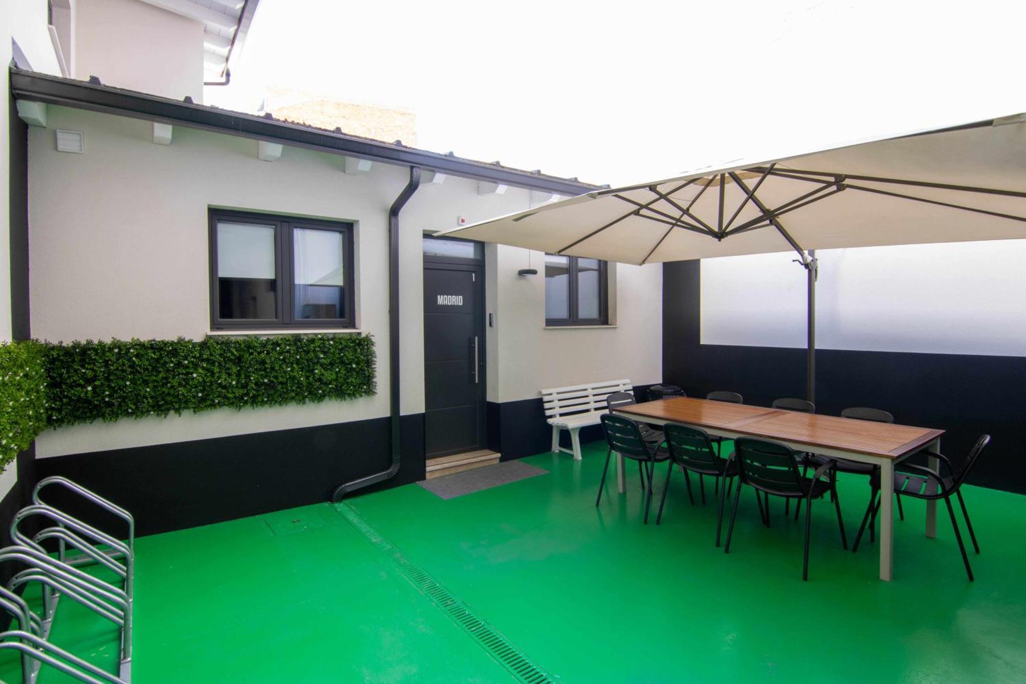 Apartamento Loft Madrid León Exterior foto